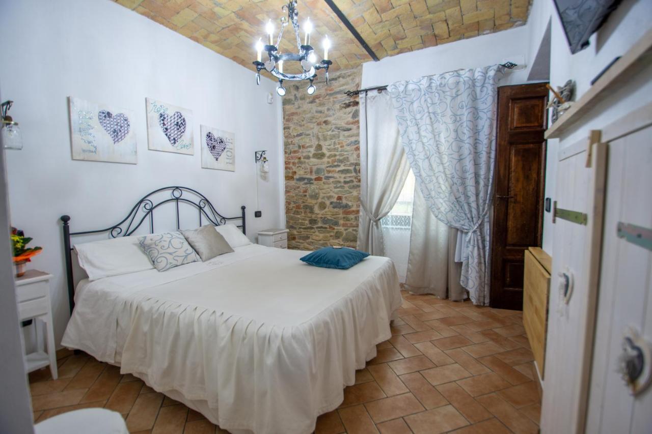 Diano dʼAlba Ca Reginella B&B מראה חיצוני תמונה
