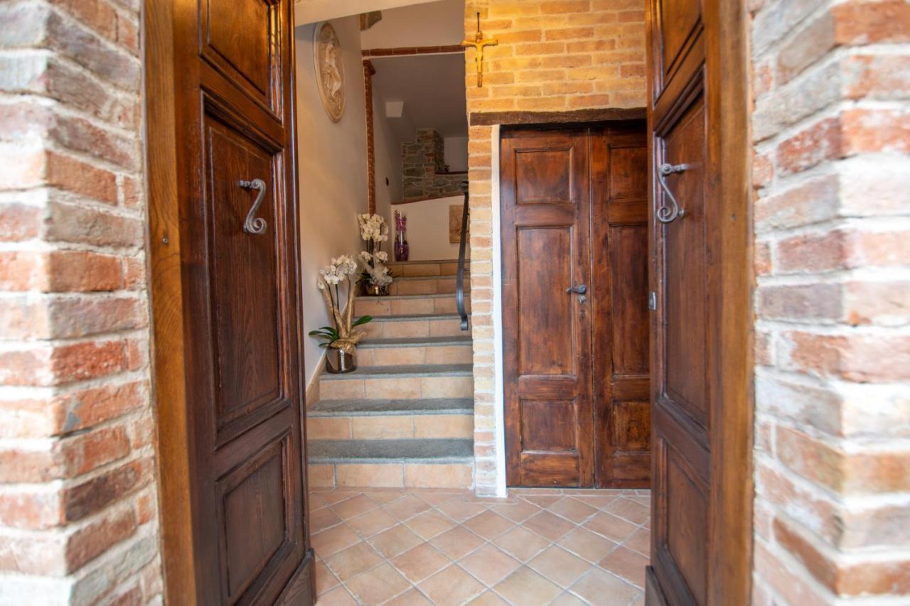 Diano dʼAlba Ca Reginella B&B מראה חיצוני תמונה